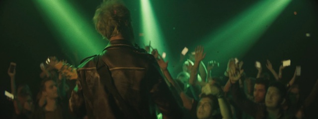 Video Reference N4: Concert, Entertainment, Music, Performing arts, Visual effect lighting, Music venue, Fun, Crowd, Magenta, Technology
