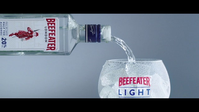 Video Reference N0: Water, Liquid, Bottle, Drinkware, Solution, Fluid, Plastic bottle, Drink, Drinking water, Bottle cap