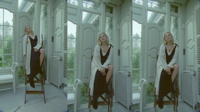 Video Reference N2: Hairstyle, Leg, Green, Dress, Chair, Comfort, Textile, Lighting, Standing, Interior design