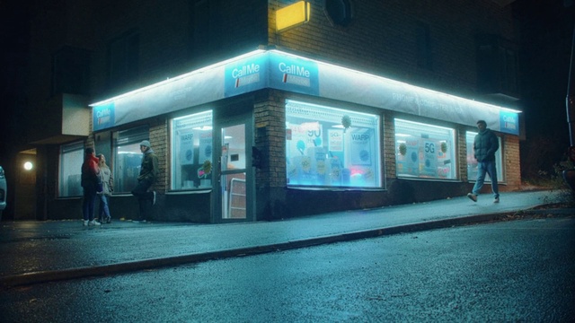 Video Reference N1: Electricity, Facade, Gas, City, Electric blue, Darkness, Midnight, Glass, Commercial building, Signage