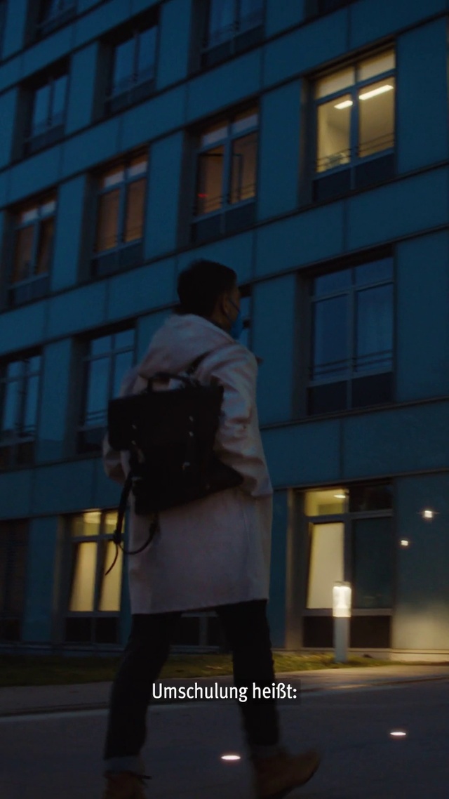 Video Reference N1: Window, Building, Morning, Luggage and bags, Facade, Street fashion, City, Waist, Backpack, Bag