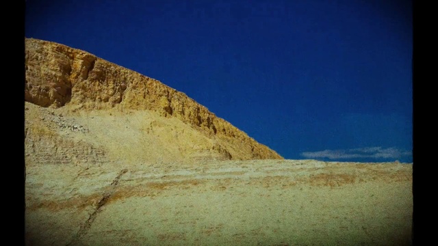 Video Reference N5: Sky, Slope, Wood, Mountain, Natural landscape, Cloud, Bedrock, Terrain, Tints and shades, Landscape