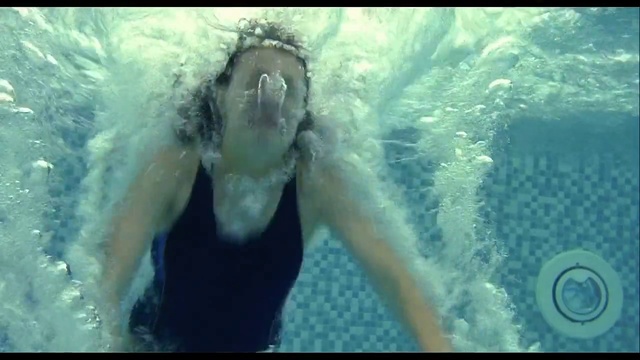 Video Reference N1: Water, Underwater, Fluid, Organism, Aqua, Leisure, Recreation, Marine biology, Fun, Swimmer