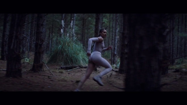 Video Reference N4: Plant, People in nature, Flash photography, Tree, Wood, Thigh, Knee, Cg artwork, Grass, Human leg