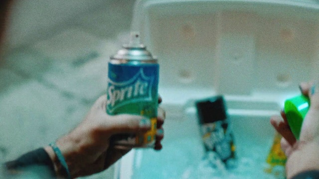 Video Reference N6: Hand, Green, Water, Gas, Drink, Beer, Electric blue, Plastic bottle, Swimming pool, Plastic