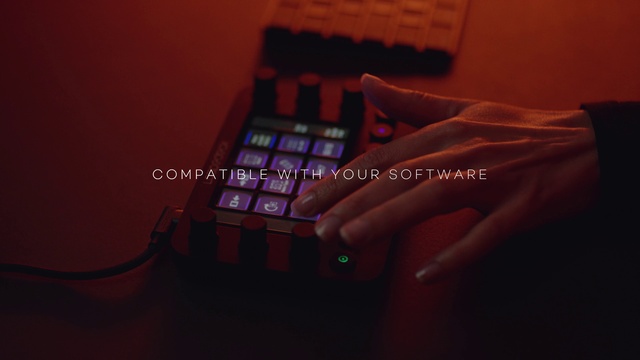 Video Reference N7: Hand, Computer keyboard, Gesture, Gadget, Electronic instrument, Finger, Office equipment, Audio equipment, Nail, Input device