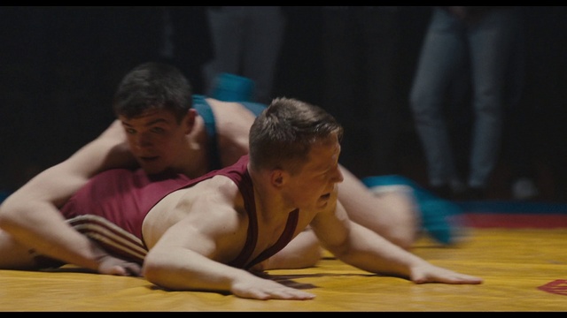 Video Reference N4: Flooring, Elbow, Hardwood, Performing arts, Sportswear, Knee, Trunk, Event, Entertainment, Wood