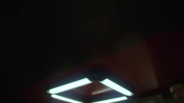 Video Reference N2: Automotive lighting, Electricity, Gas, Tints and shades, Sky, Wood, Ceiling, Darkness, Font, Midnight