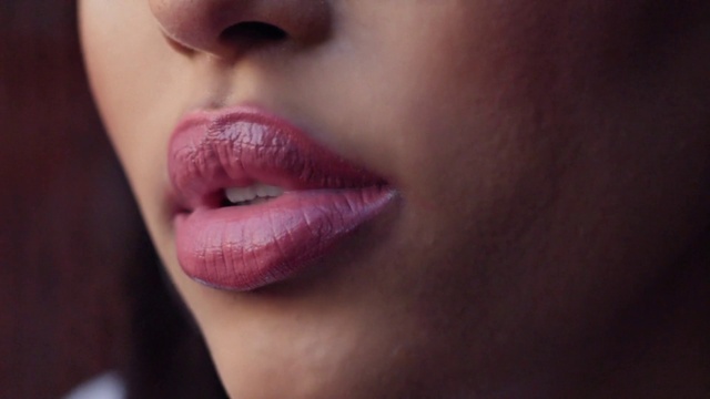 Video Reference N0: Nose, Cheek, Lip, Lipstick, Eyelash, Mouth, Cosmetics, Eye liner, Jaw, Eye shadow