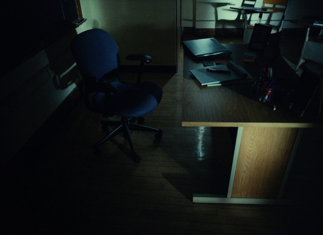 Video Reference N1: Table, Furniture, Office chair, Chair, Building, Desk, Flooring, Floor, Armrest, Tints and shades