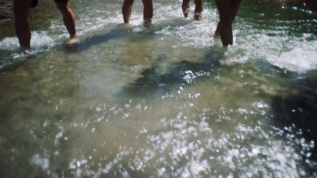 Video Reference N4: Water, Liquid, Fluid, Body of water, Fun, Leisure, Recreation, Foot, Event, Barefoot