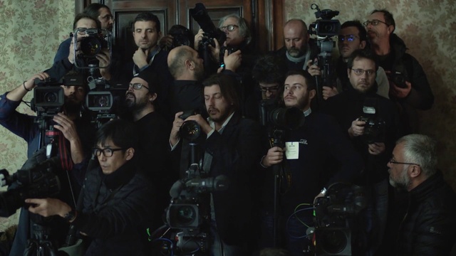 Video Reference N0: Human, Hat, Social group, Crowd, Beard, Jacket, Event, Youth, Camera, Video camera