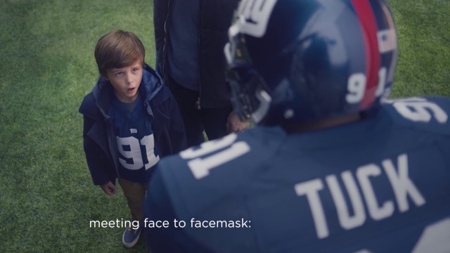 Video Reference N0: Sports uniform, Helmet, Football equipment, Football helmet, Sports gear, Sports jersey, American football, Jersey, Sprint football, Football gear