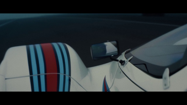 Video Reference N4: Automotive lighting, Hood, Vehicle, Car, Automotive design, Motor vehicle, Automotive mirror, Personal luxury car, Steering wheel, Automotive exterior
