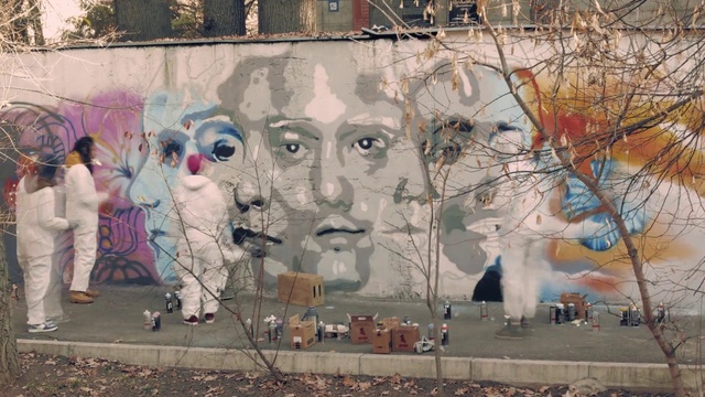 Video Reference N0: White, Graffiti, Paint, Artist, Art, Painting, Street artist, Line, Facade, Tree