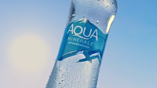 Video Reference N1: Liquid, Sky, Bottle, Water, Drinkware, Fluid, Drink, Solution, Soft drink, Electric blue