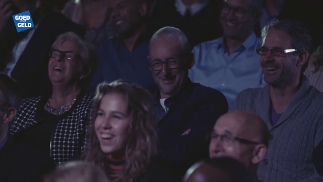 Video Reference N3: Face, Glasses, Smile, Head, Vision care, Organ, Purple, Eyewear, Social group, Crowd