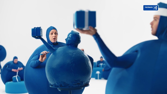 Video Reference N2: Blue, World, Gesture, Interaction, Leisure, Gas, People, Workwear, Recreation, Electric blue