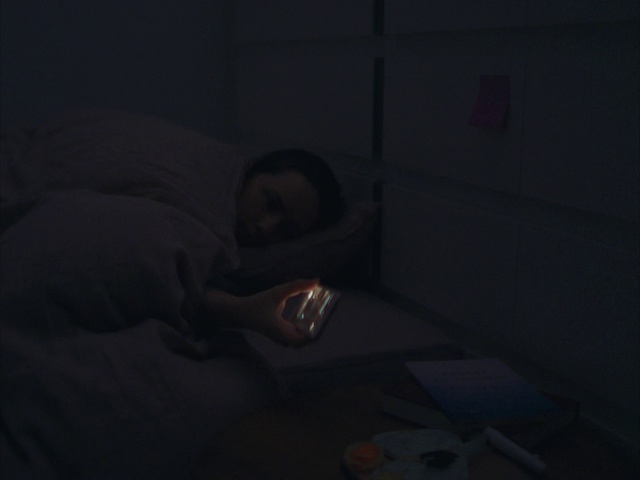 Video Reference N1: Flash photography, Gesture, Comfort, Wood, Flooring, Tints and shades, Bed, Human leg, Elbow, Midnight