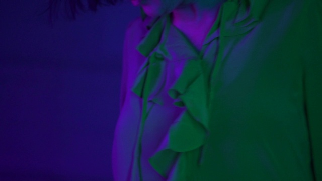 Video Reference N0: Plant, Purple, Flower, Petal, Azure, Human body, Violet, Terrestrial plant, Magenta, Entertainment
