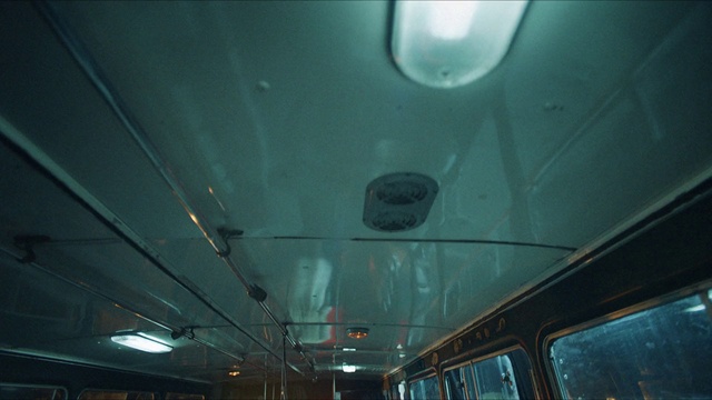 Video Reference N2: Cloud, Sky, Vehicle, Mode of transport, Tints and shades, Ceiling, Glass, Air travel, Windshield, Space