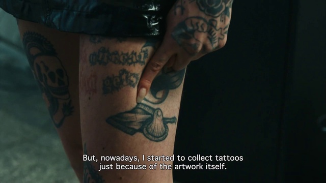 Video Reference N1: Joint, Hand, Arm, Human body, Sleeve, Temporary tattoo, Thigh, Finger, Elbow, Font